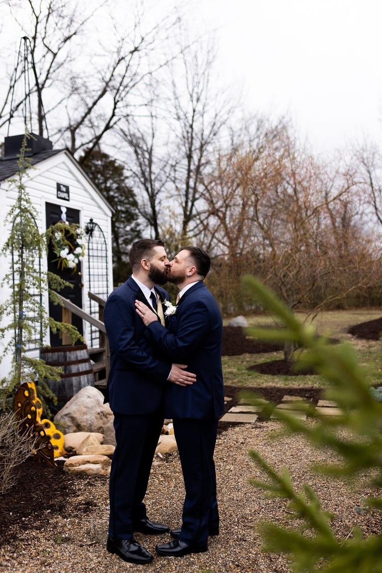 Marry me Cottage Wedding | Marry me Cottage Wedding Photographer | Montgomery City Missouri Wedding Photographer | Missouri Photographer | Warrenton Missouri Wedding | High Hill Missouri Photographer | Montgomery City Missouri Photographer