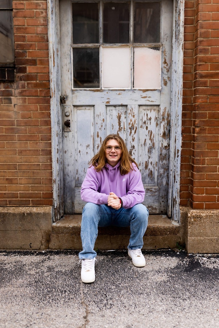 Wentzville Missouri Senior Photo Shoot | Warrenton Missouri Senior Photographer | Downton St Charles Senior Photographer | Senior Photographer | Missouri Senior Photographer | Warrenton Missouri Senior Photographer | High Hill Missouri Senior Photographer  | Montgomery City Senior Photographer | Wentzville Missouri Photographer | Boy Senior Sessions | Boy senior poses | Rebecca Chapman Photography | Rebecca Chapman Photography | Rebecca Chapman Photography | Rebecca Chapman Photography | Rebecca Chapman Photography | Rebecca Chapman Photography | Rebecca Chapman Photography |