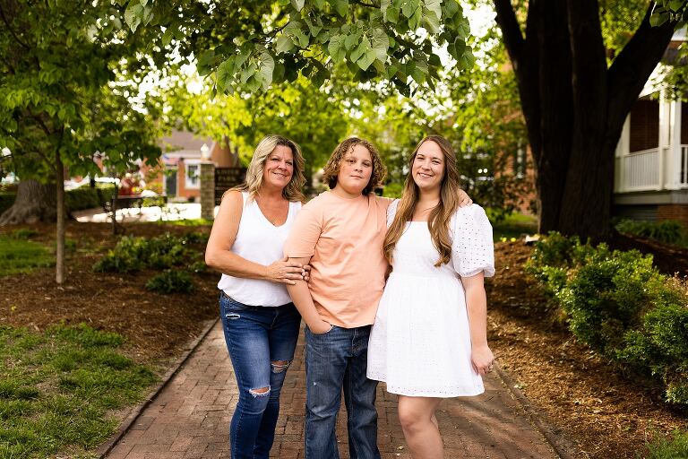St Charles Missouri Family Photographer. Main Street St Charles Family Photographer. Family Photographer. Extended Family Photographer