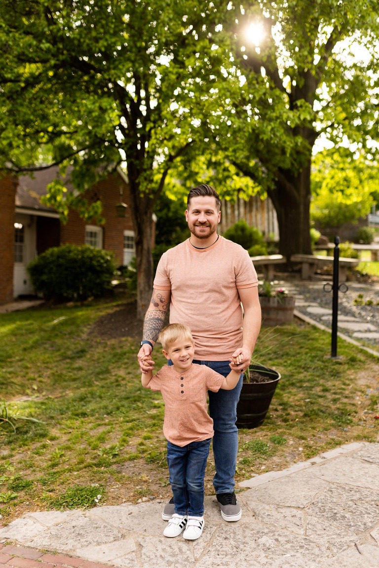 St Charles Missouri Family Photographer. Main Street St Charles Family Photographer. Family Photographer. Extended Family Photographer