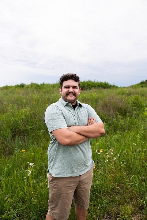 Overcast skies, shy smiles, and sweet family moments. See this extended family session at August A. Busch Conservation Area in St Charles County MO.