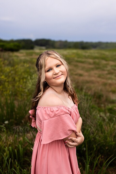 Overcast skies, shy smiles, and sweet family moments. See this extended family session at August A. Busch Conservation Area in St Charles County MO.
