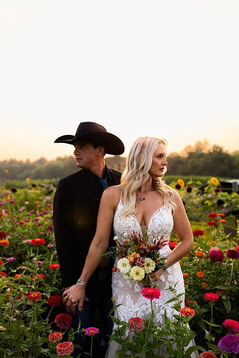 Rooster's Farm and Pumpkin Patch Wedding Venue | Missouri Wedding Photographer | Jonesburg Wedding Photographer | Outdoor Wedding Venue in Missouri | Central Missouri Wedding Photographer | Montgomery Missouri Wedding | Warrenton Missouri Wedding Venue | High Hill Missouri Wedding | Country Wedding Venue |